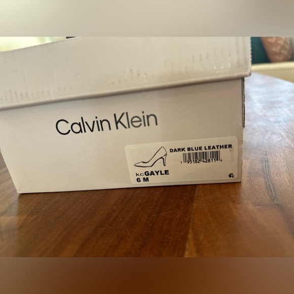 Calvin Klein Gail Navy Blue Women’s Pump– size 6 - Picture 6 of 9
